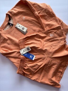 ORIGINAL ADIDAS Set short and Sweatshirt, color Ambient Blush